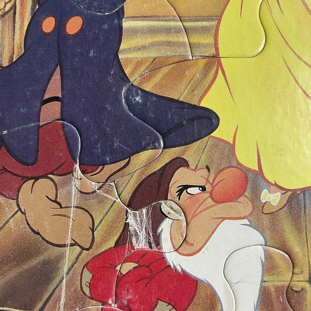 Disney Snow White & Seven Dwarfs Frame Tray Puzzle Piece Dancing Scene Golden 25